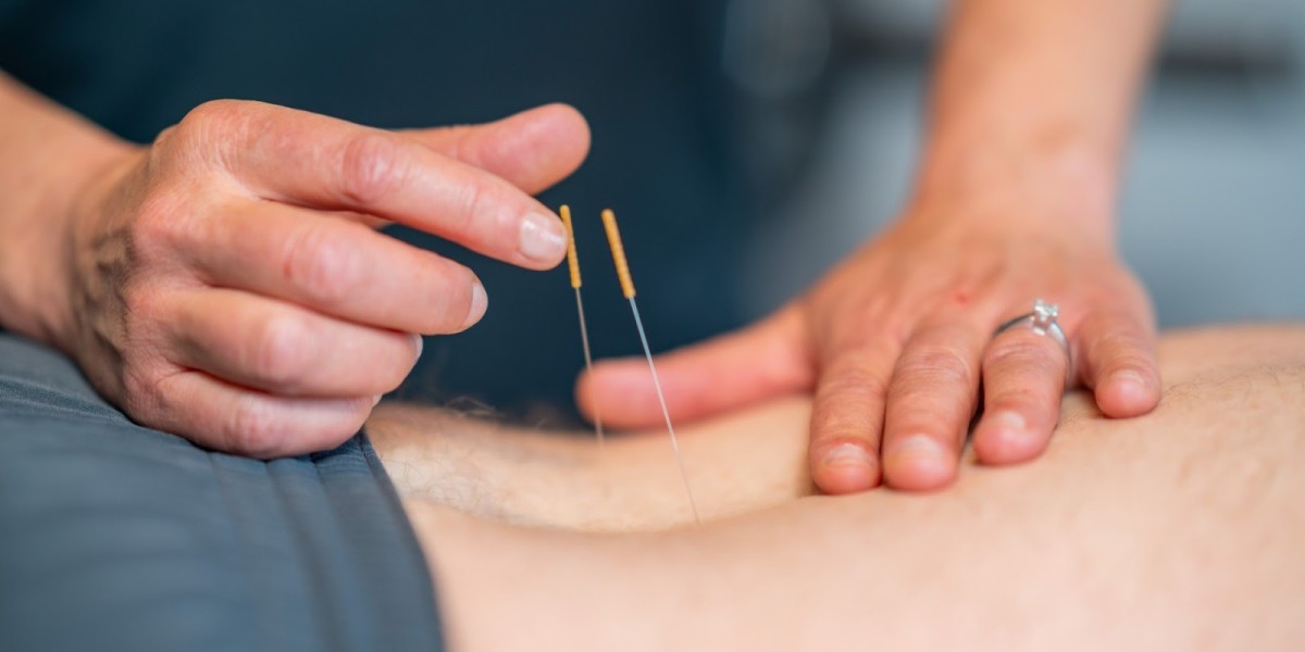 Dubai’s Dry Needling Experts Explain How to Fix Shoulder Pain and Muscle Tension Fast