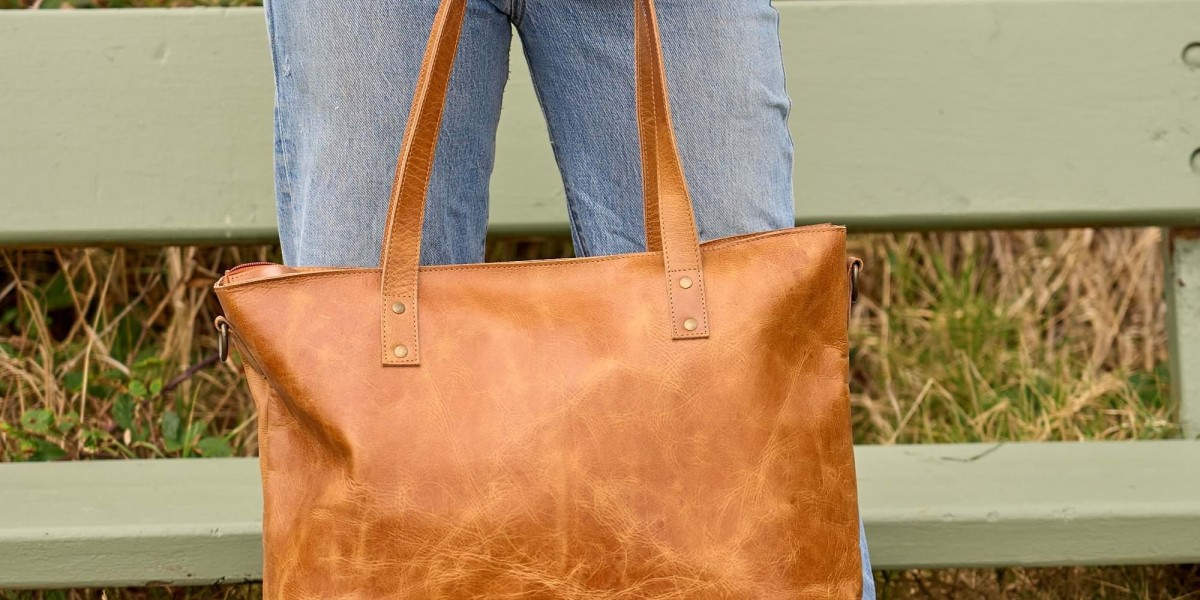 Timeless Boho Leather Bags Crafted for the Free-Spirited Woman