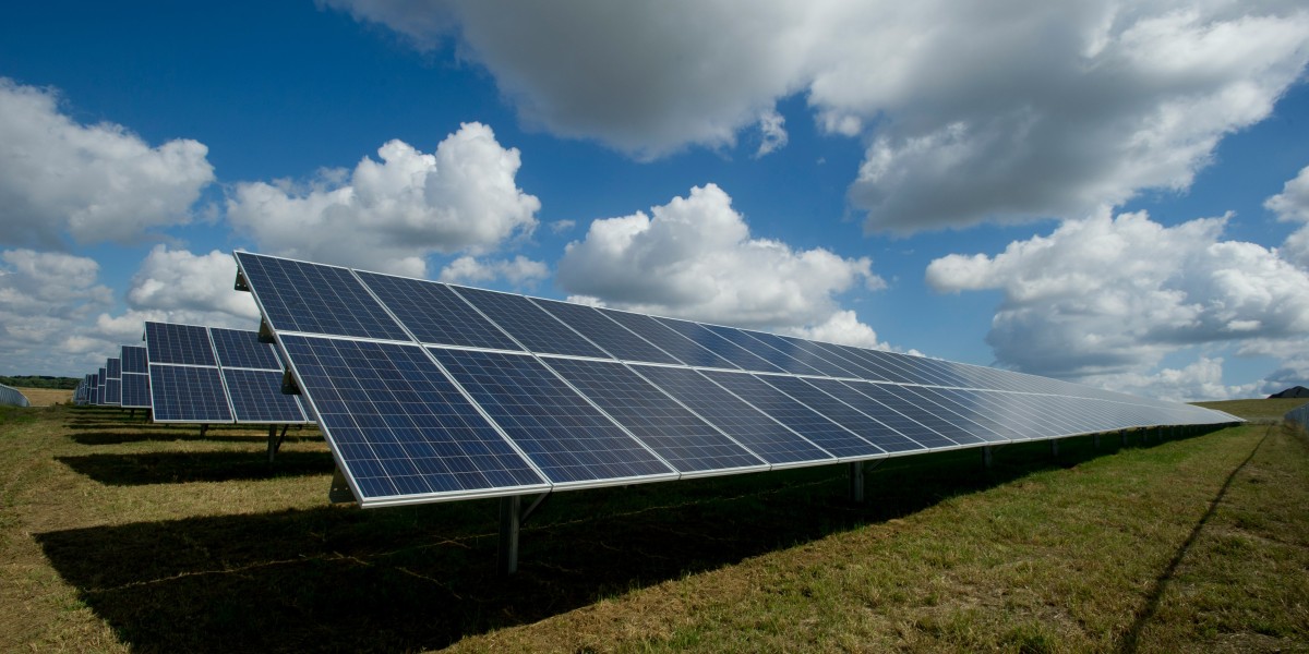 Planning Large PV Projects with Solarhandel24: Commercial Components