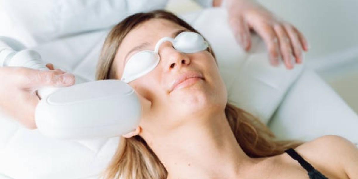 How to Choose the Right Laser Hair Removal Service