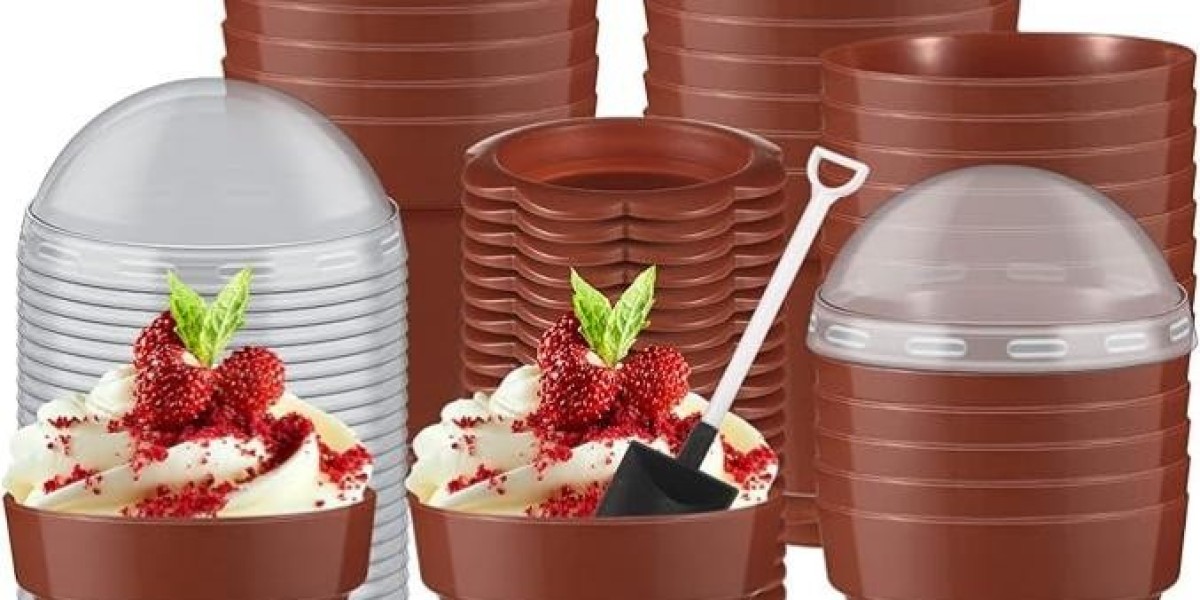 Lightweight & Stackable: Slash Storage & Shipping Costs with Smart Plastic Cup Design