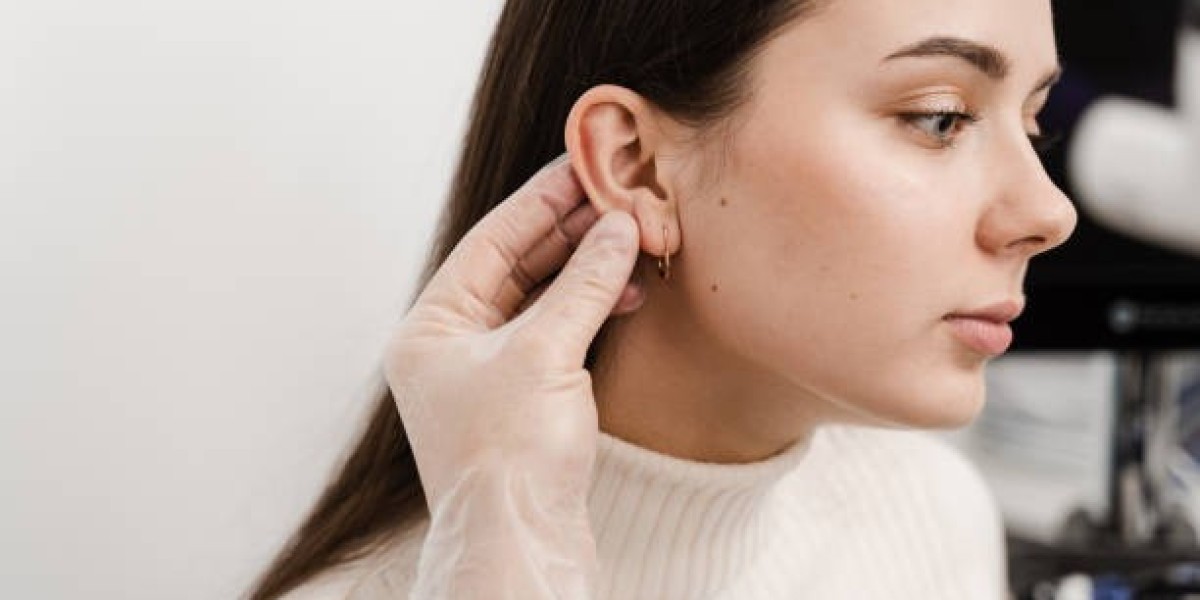 Ear Reshaping in Dubai: Latest Advances in Otoplasty Surgery