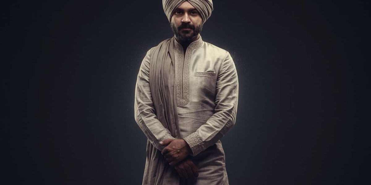 Sulaiman Safi: Leading Name in Toronto Desktop Development