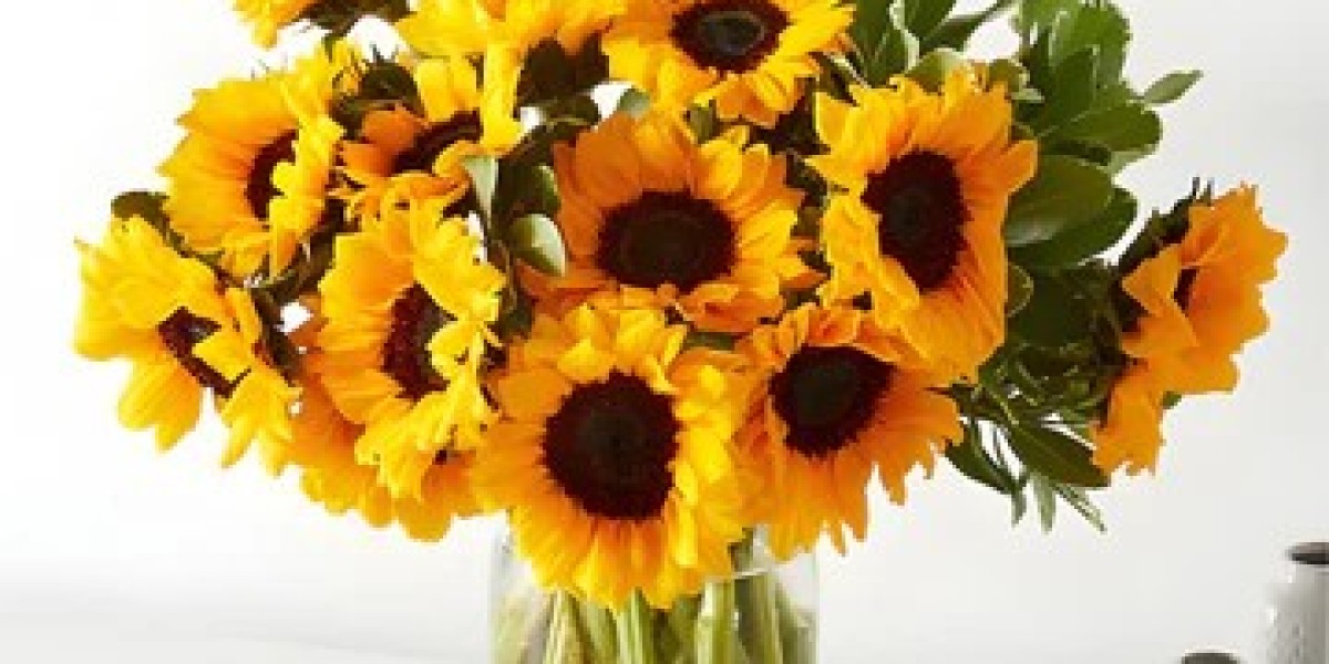 Winter Whisper: Upper East Side Flower Delivery of Frosted Black Dahlias for Cozy Nights