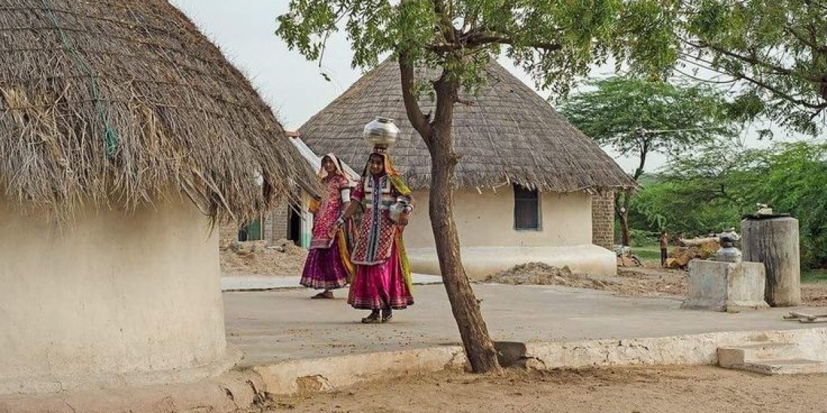 Rajasthan’s Natural Corridors: Linking Villages Through Trekking Routes