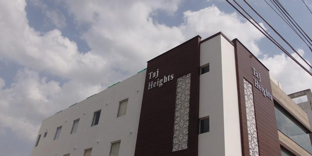 Best Hotels in Agra, Hotels near Taj Mahal & Hotels in Agra with Tariff