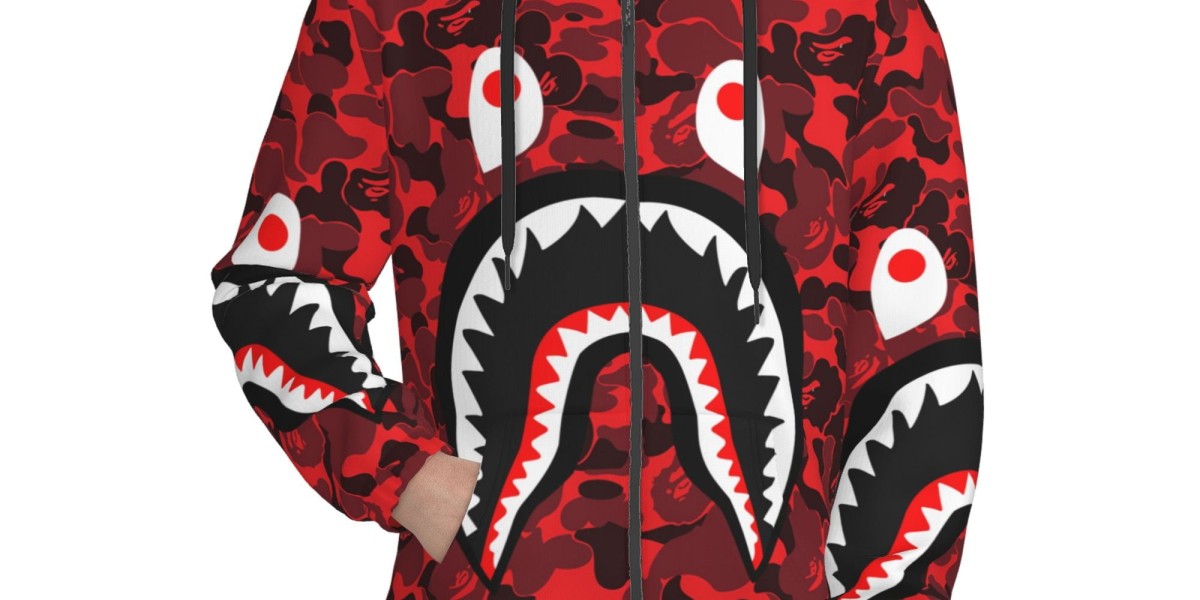 BAPE and the BAPE Bluza: Redefining Global Streetwear Culture