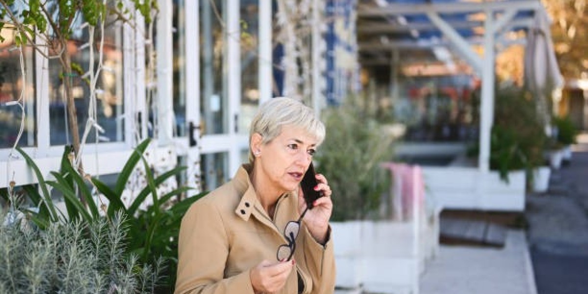 Beyond the Feed: Why Private Chat for Strangers Online is the Future of Connection