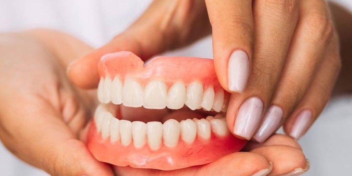 How Modern Dentures in Denton Can Restore Comfort and Confidence