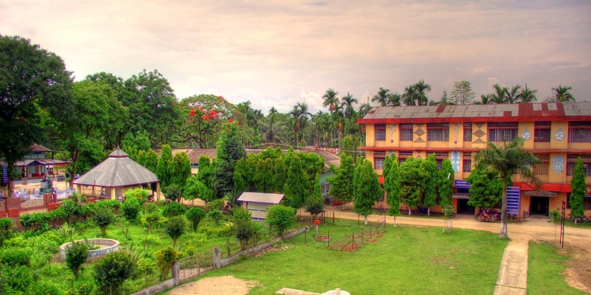 Taxi from Dabolim to North Goa