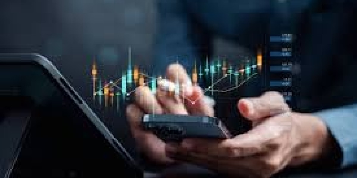 FundedFirm vs FundingPips vs TopStep: Best Platforms for Forex Traders in 2025