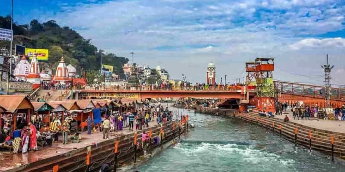 Taxi from Haridwar to Gaurikund