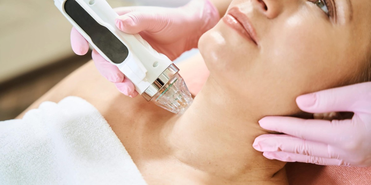 Can Microneedling Firm and Tighten Loose Skin?