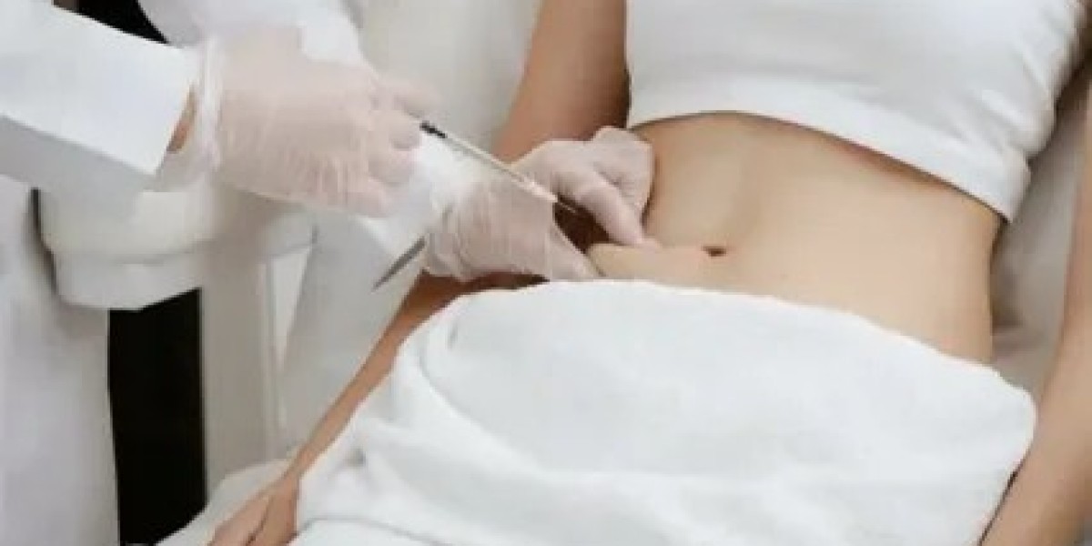 Fat Melting Injection in Dubai: Target Stubborn Fat with Precision and Ease