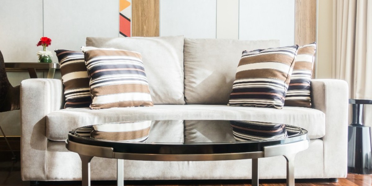 Is a Round or Rectangle Centre Table Better for a Small Living Room?