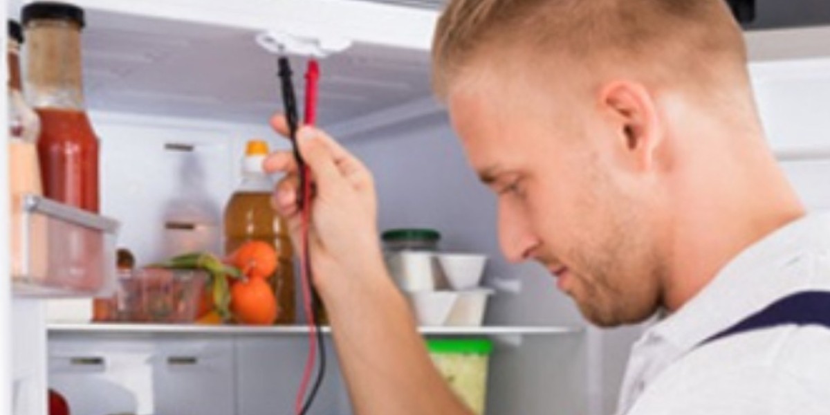 How Smart Commercial Fridge Repairs Prevent Bigger Breakdowns