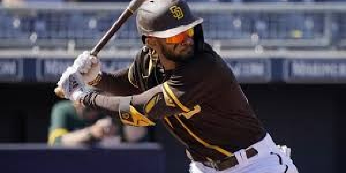 Padres personal injury and roster moves