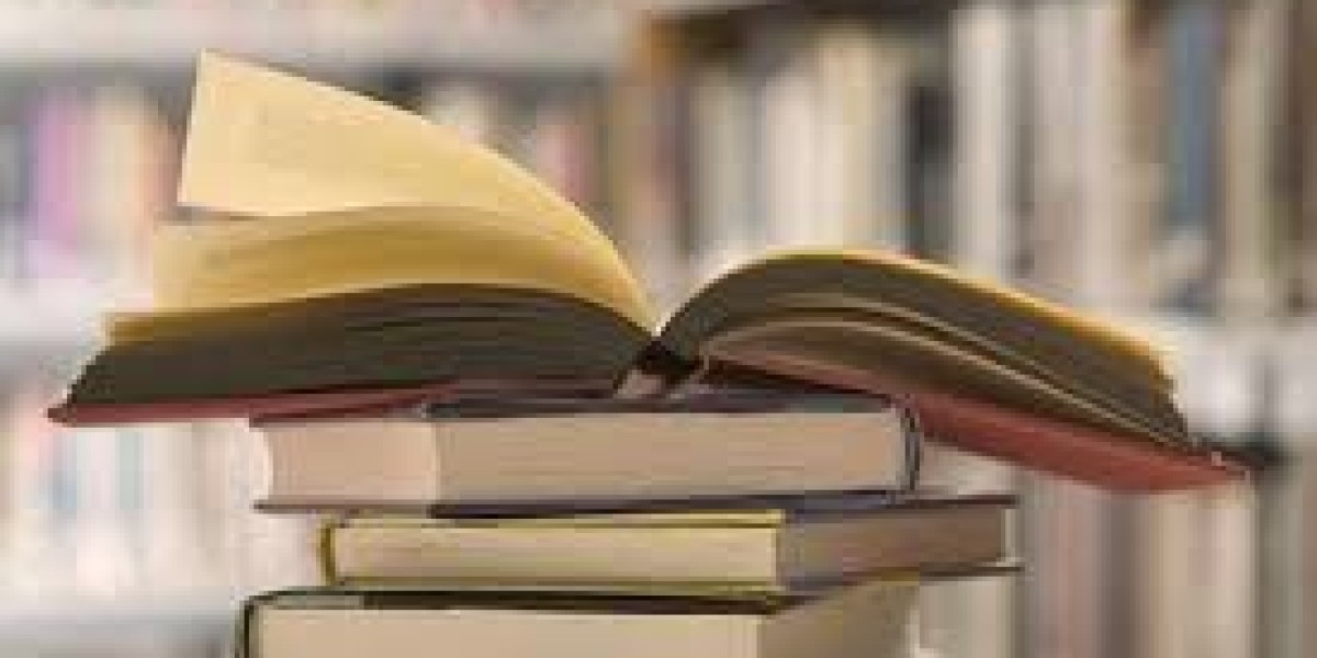 How the America The Great Is Falling Book Connects to the Best Books on American Politics