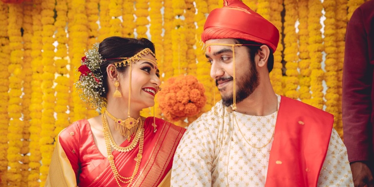 Modern Marathi Brides and Grooms: Balancing Career, Culture, and Compatibility