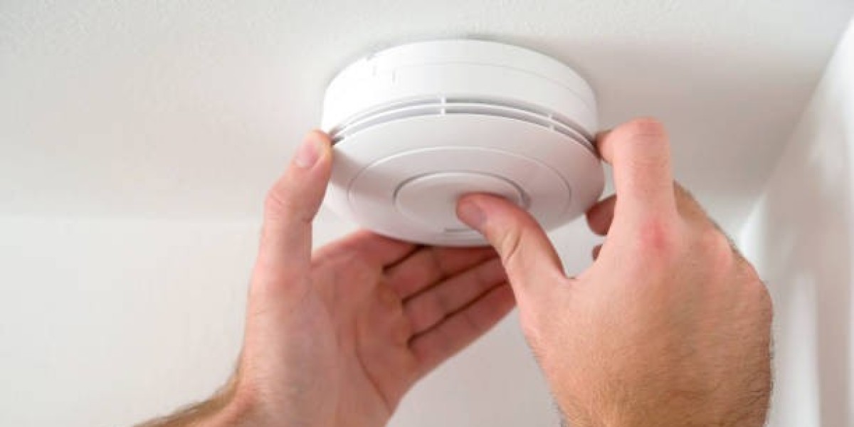 The Future of the Smoke Detector Market: Trends, Technologies & Growth Opportunities