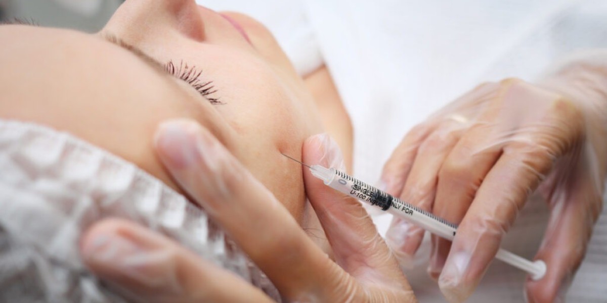 Who Should Try Skin Booster Injection in Dubai?