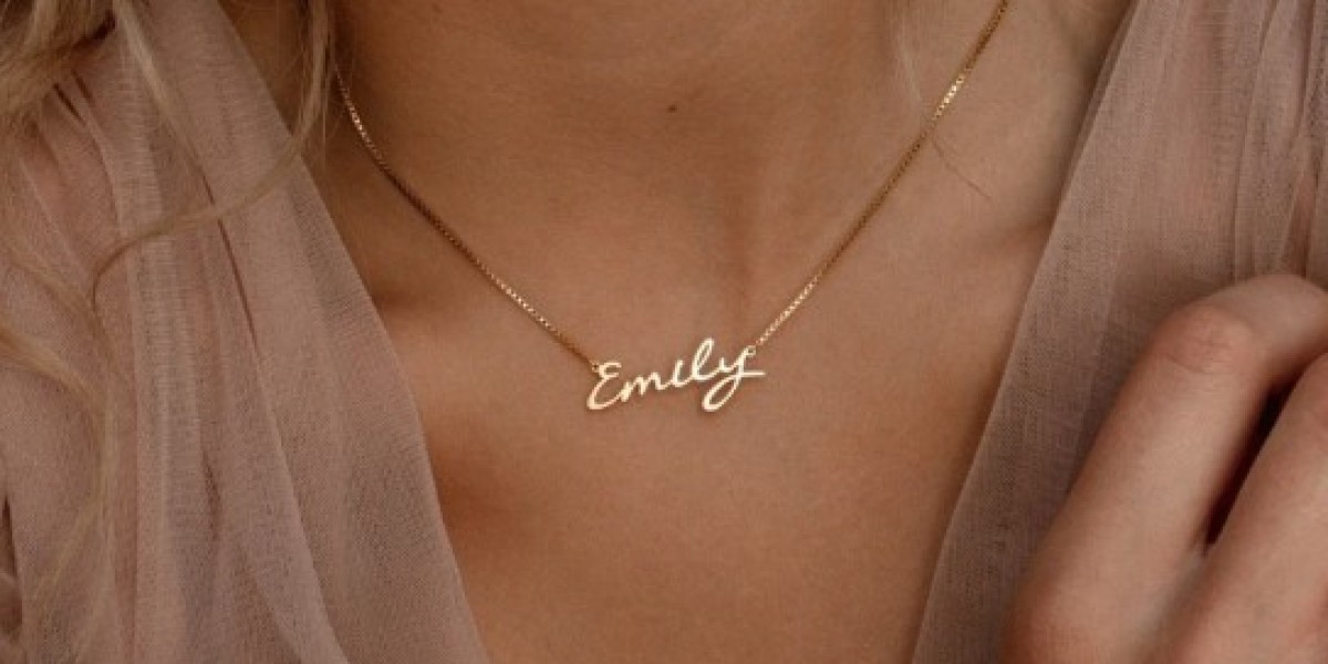 Affordable Personalized Name Necklace in India: Sparkle with Elegance by JewelWyn