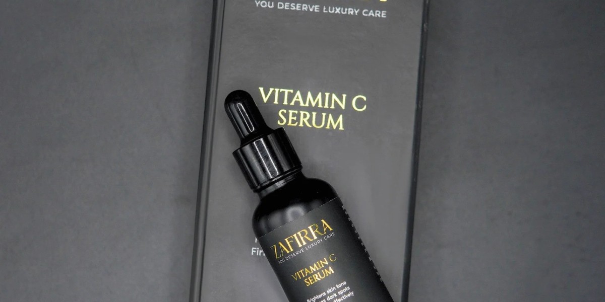 Discover the Best Vitamin C Serum in Pakistan for Radiant Skin