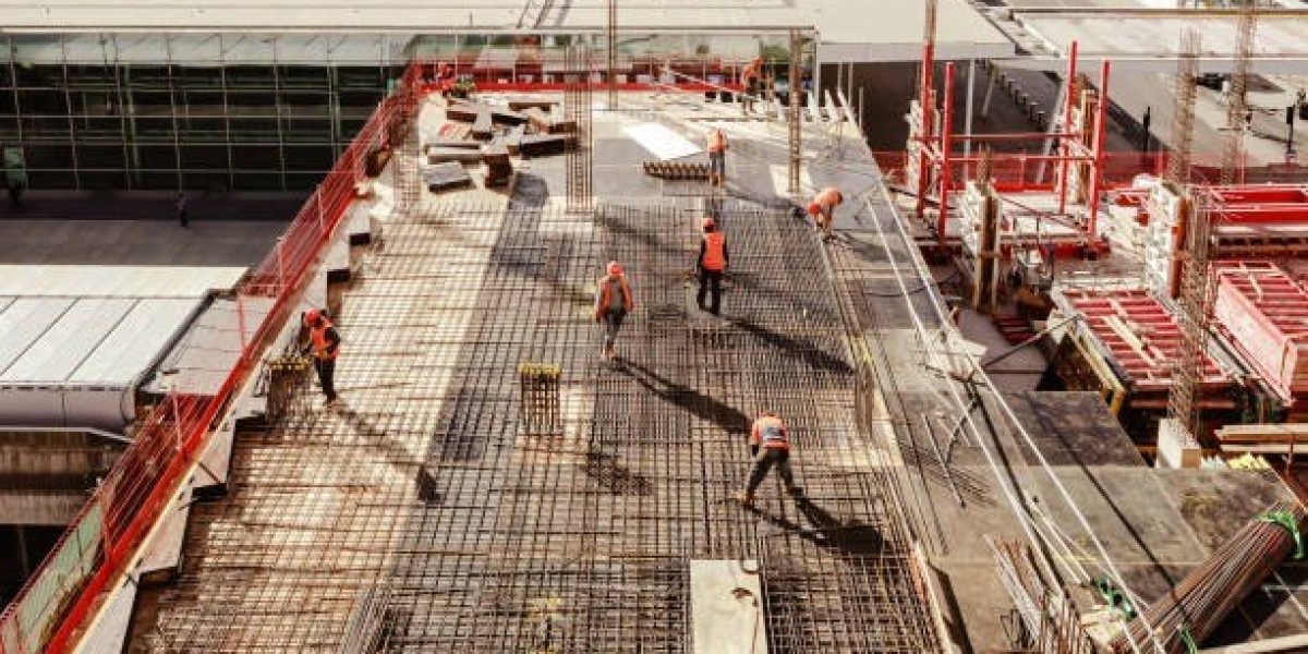 Modern Roof Replacement Strategies for Stronger and Greener Buildings