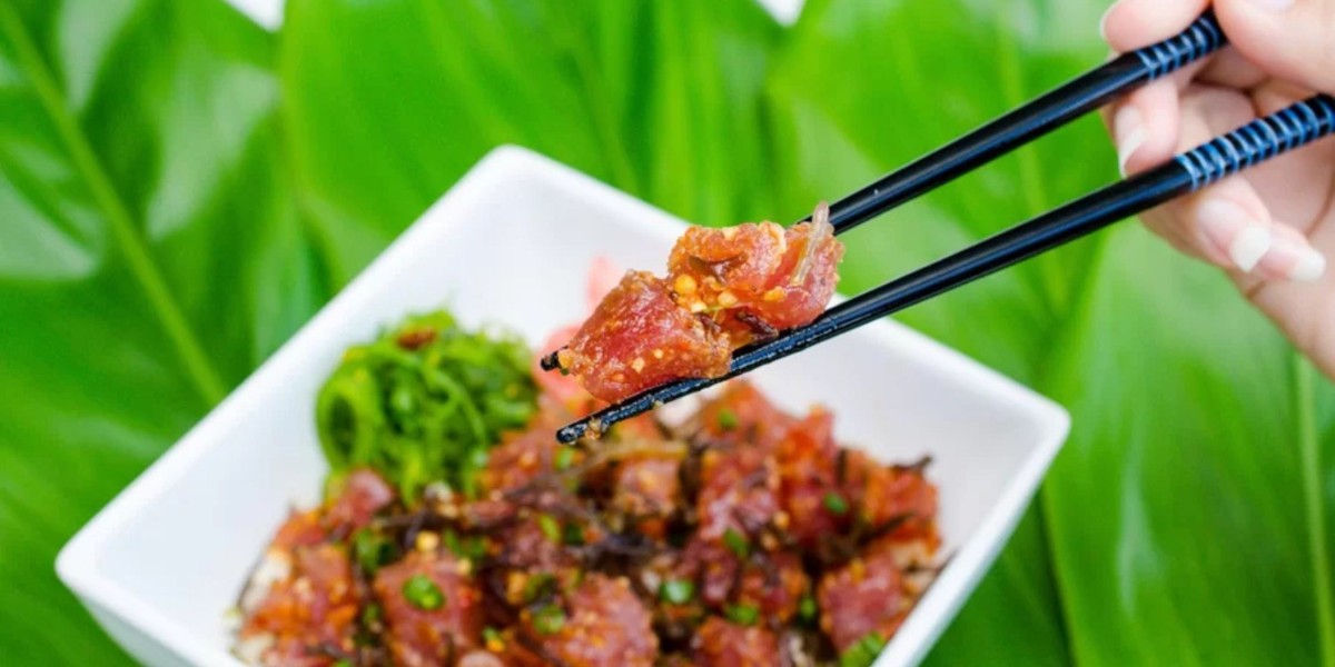 How to Impress Guests With Poke Catering in Oahu
