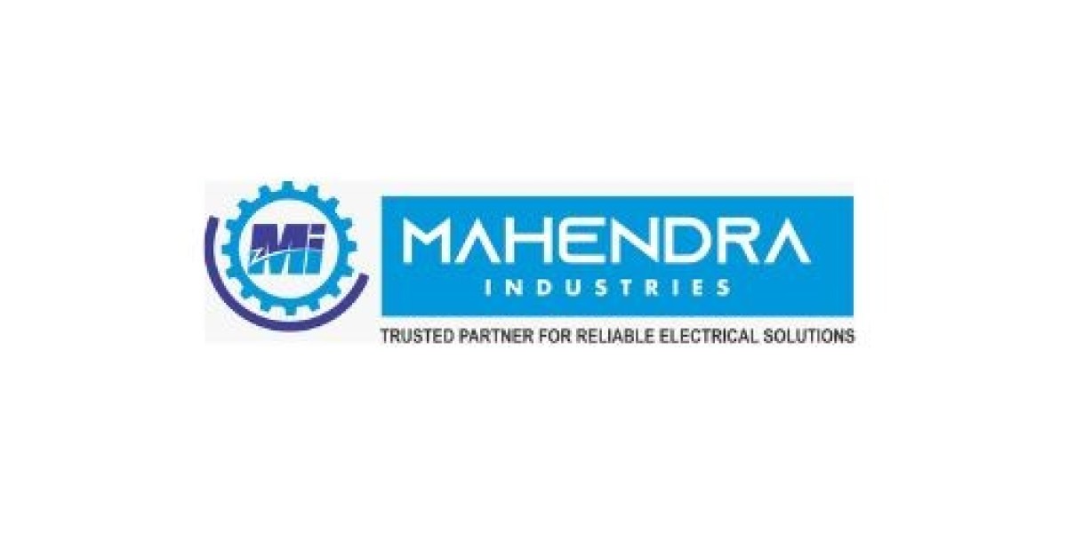 Choosing the Right LT Power Panel for Your Industrial Facility