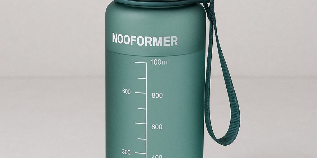 The Importance and Benefits of Using Water Bottles in Everyday Life