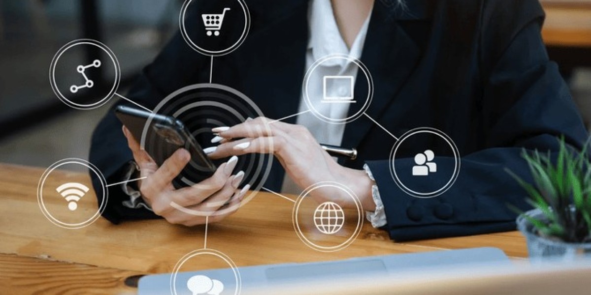How Omnichannel Touchpoint Integration Transforms Customer Journeys