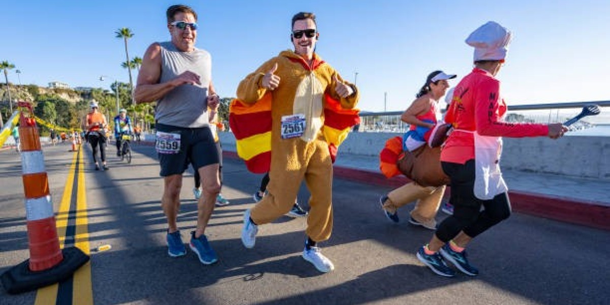 Your Guide to the Thanksgiving Day Half Marathon and Thanksgiving Day 2025
