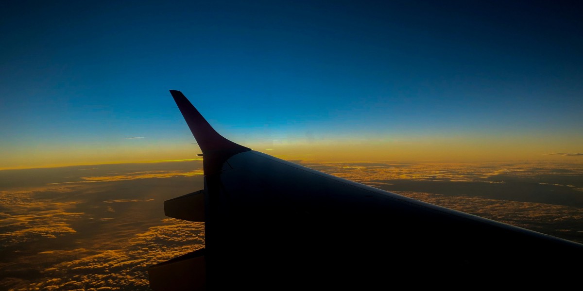 ¿Tiene Lufthansa un número de teléfono de atención al cliente?