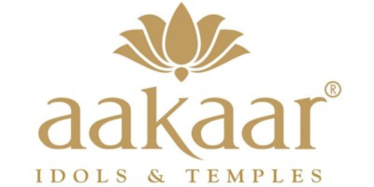 Creating a Peaceful Prayer Space with Timeless Wooden Temple Designs 