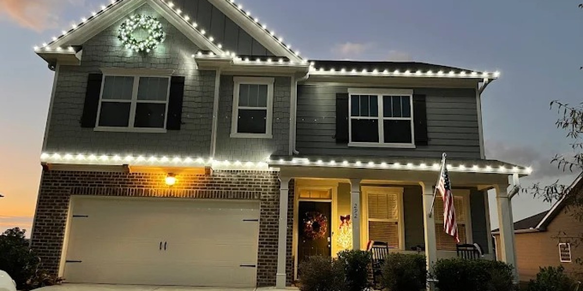 Professional Holiday Lighting in Waleska, GA