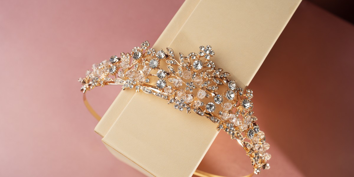 Why a Princess Cut Diamond Bracelet Is a Perfect Gift of Love?