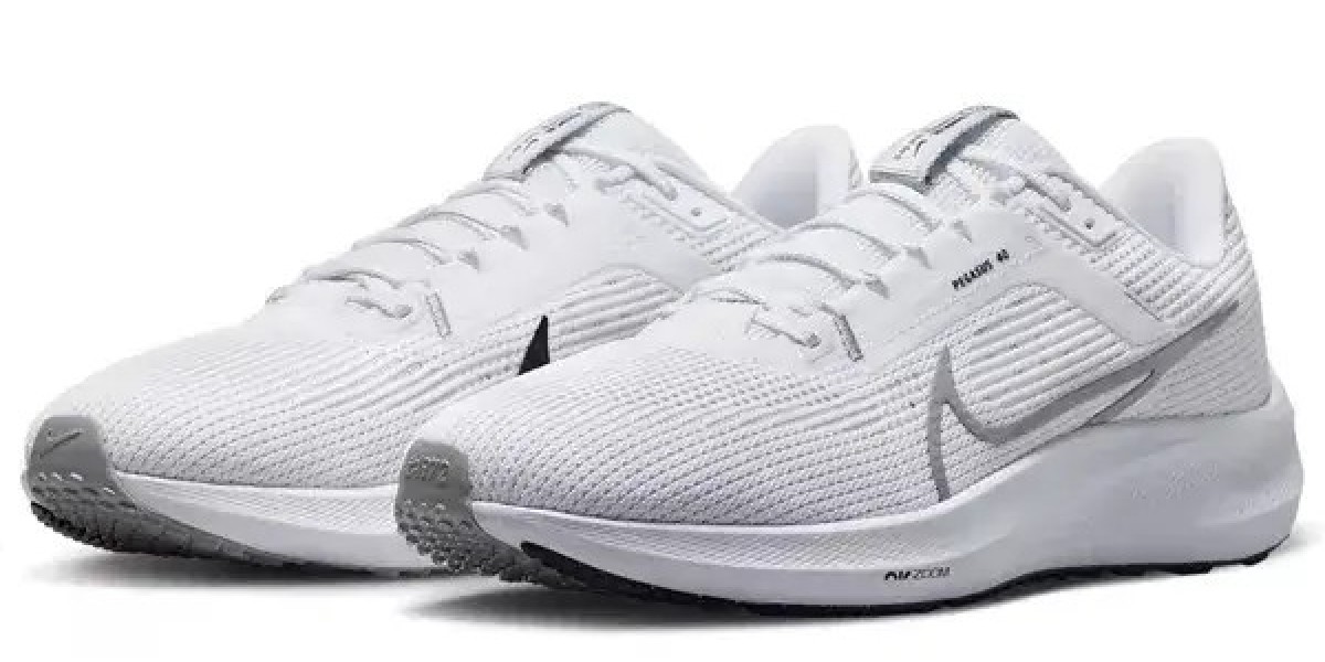 跑者一致好評！NIKE PEGASUS 40 全方位體驗與購買指南，緩震、耐用度全面升級