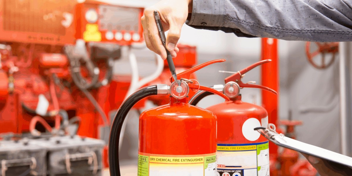 Choosing the Right Firefighting Gear for Industrial Safety