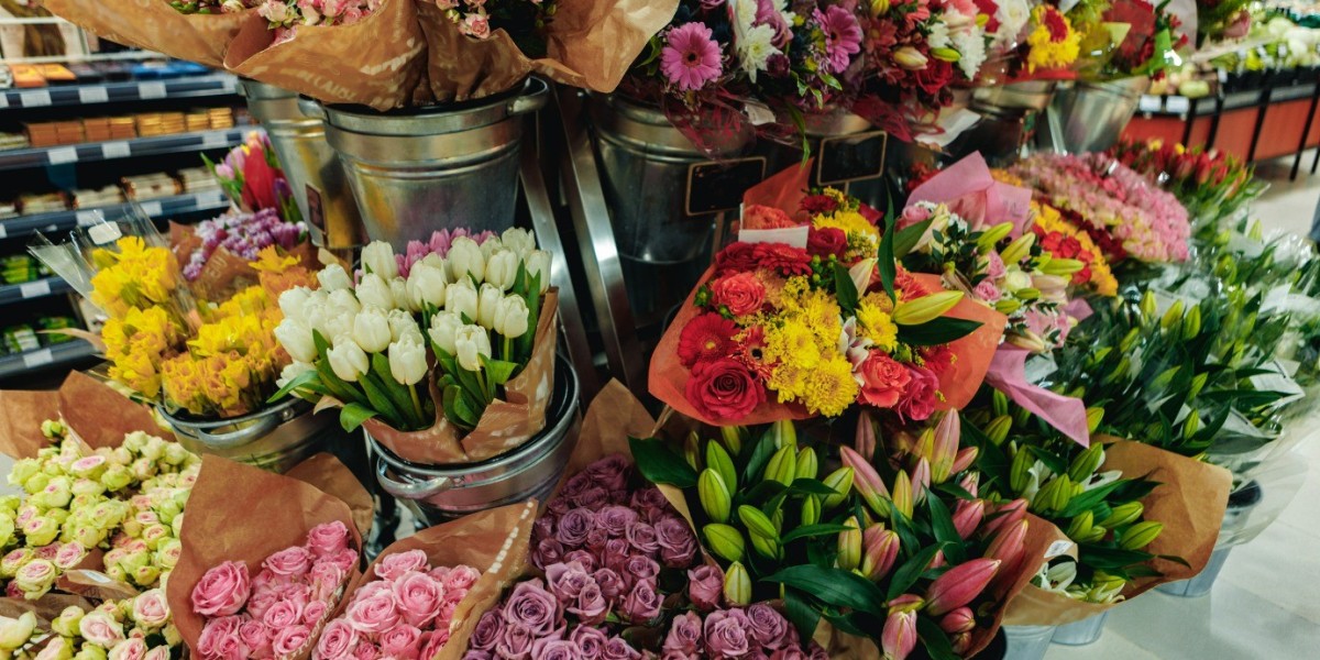 Premium Floral Stores Near Me by FlowersMart Offering Fresh Blooms and Same Day Flower Delivery