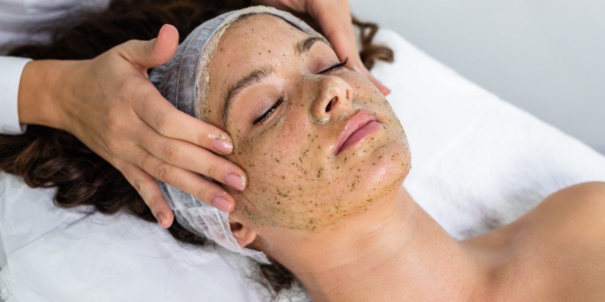 When Is the Best Time to See a Dermatologist in Dubai?
