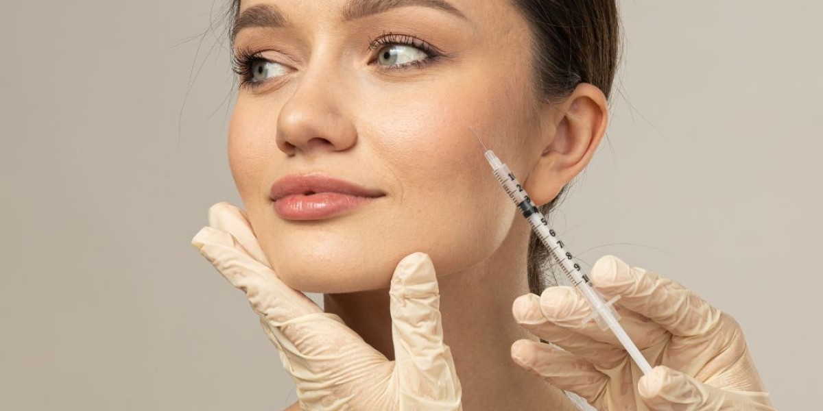 Dermal Fillers in Dubai for Facial Contouring: A Modern Beauty Trend
