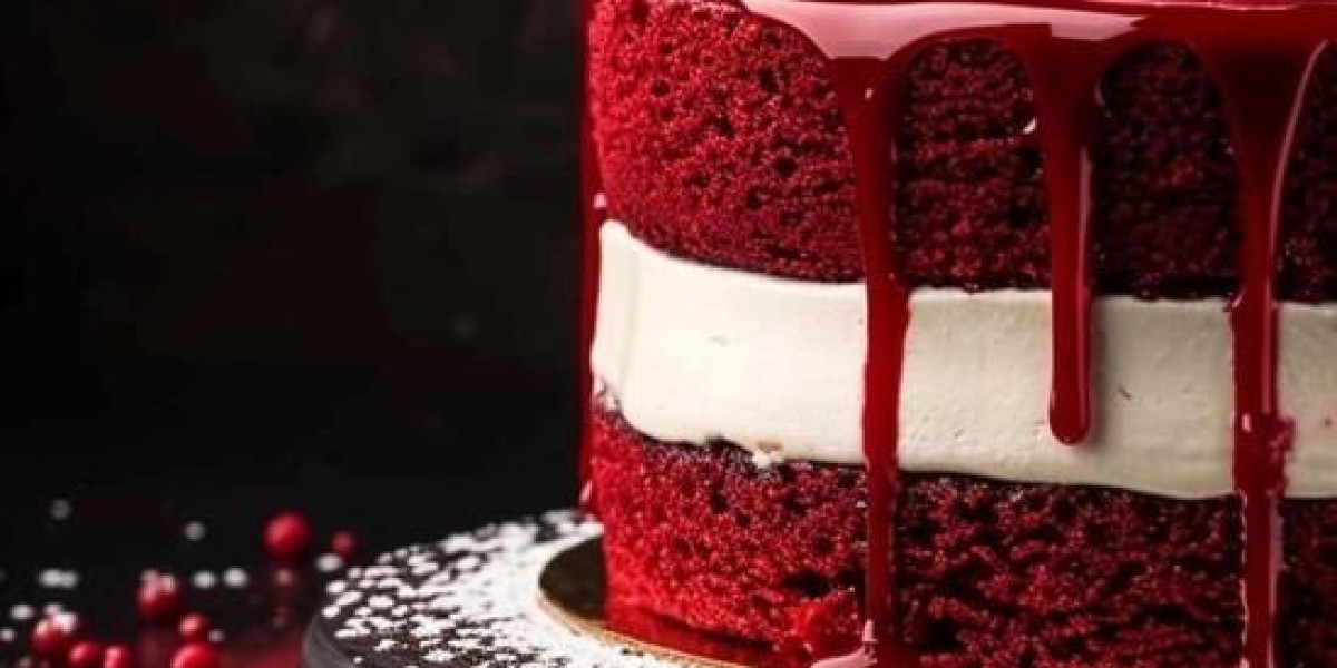 Why is red velvet cake the perfect anniversary cake?