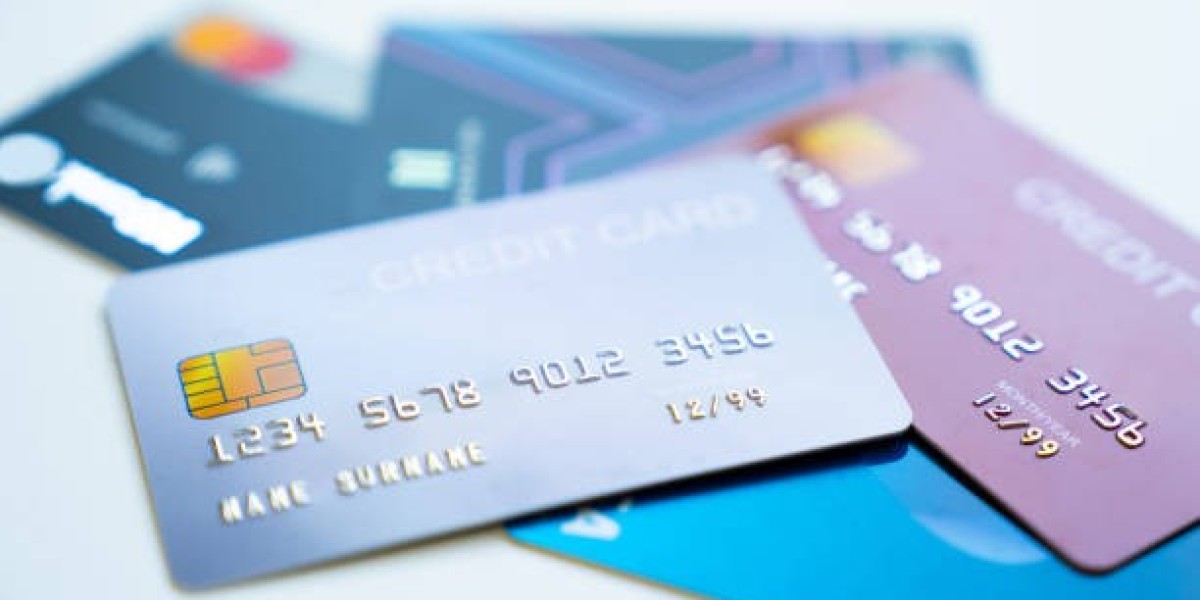 From dining discounts to travel benefits: The hidden perks of Lifetime Free Credit Cards