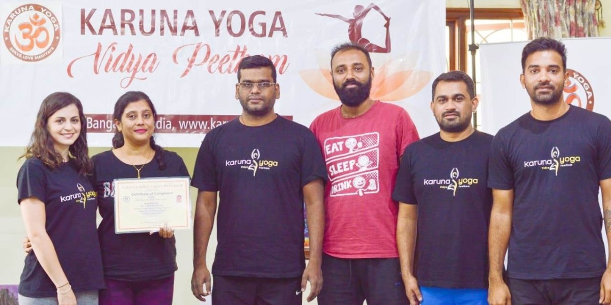 Transform Your Future with Powerful Online Yoga Certification Programs