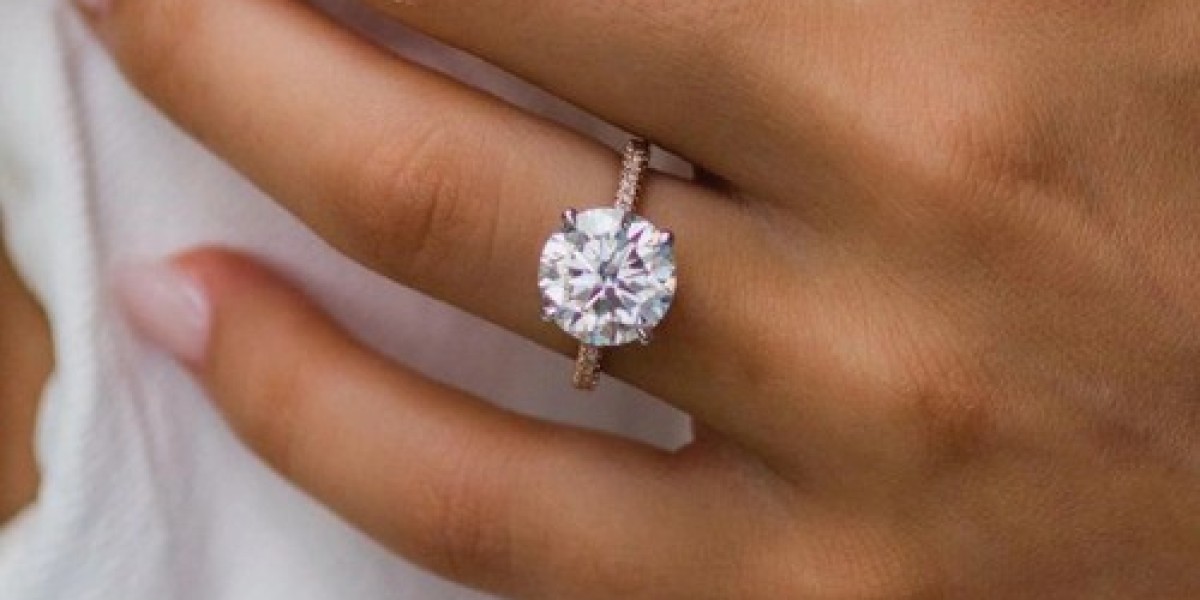 Lab Grown Diamond Engagement Rings – The Modern Choice for Beauty, Value & Sustainability