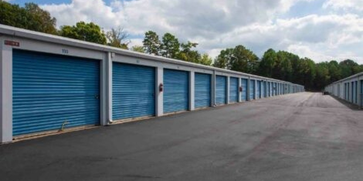 What to Look for When Selecting a Storage Facility in Reston VA
