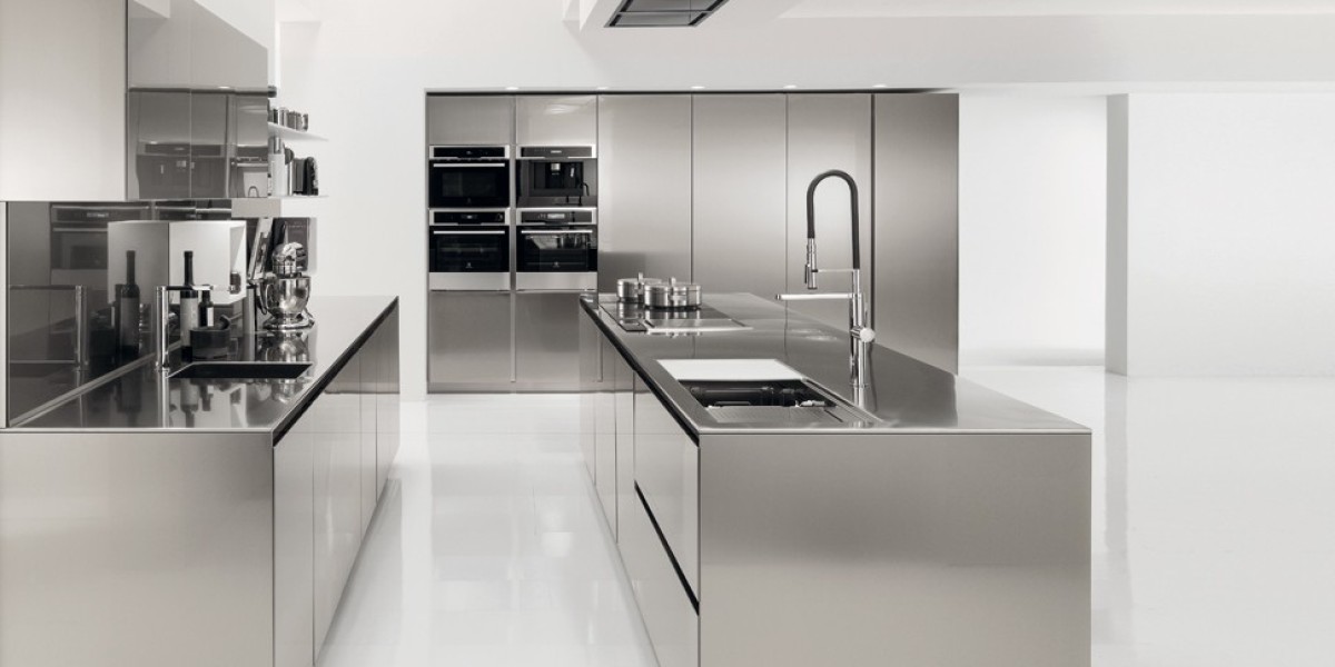 Top Reasons Homeowners Prefer Stainless Steel Modular Kitchens Today