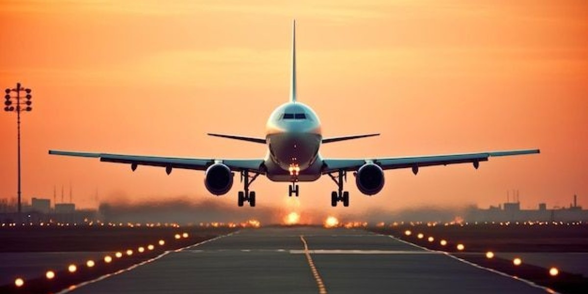 Top Destinations Offering Last Minute Vacation Deals Under $300 for Couples