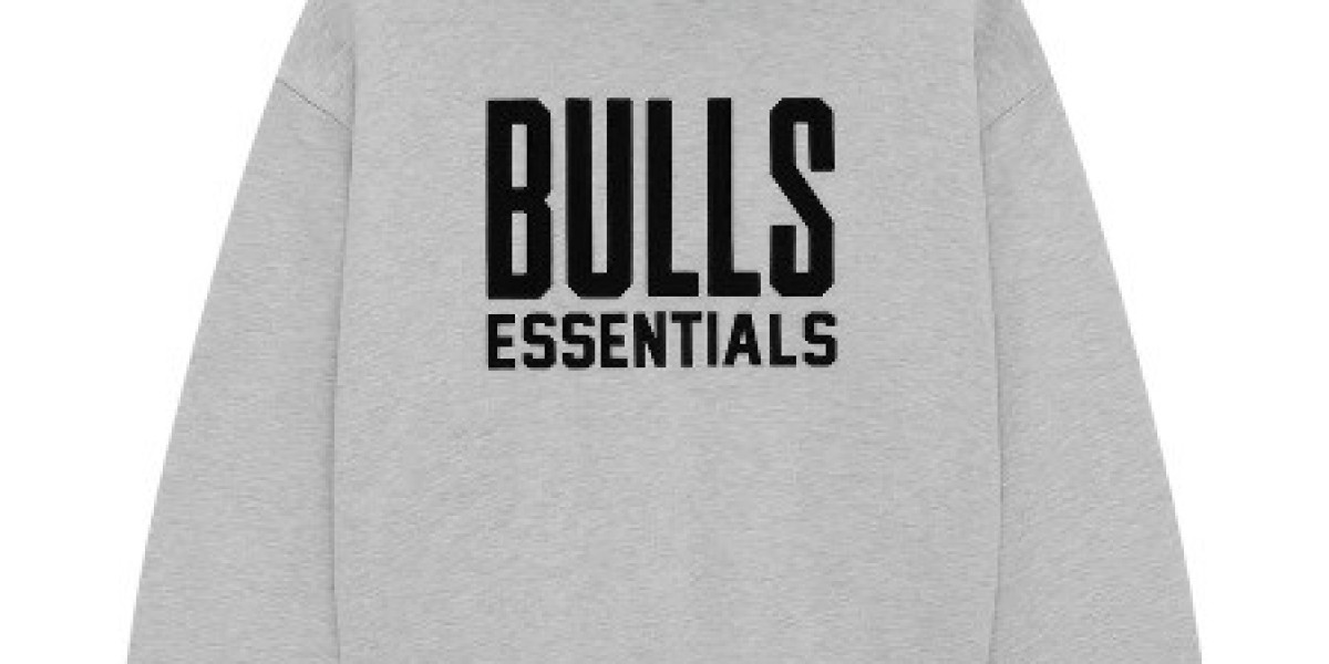 Essentials Hoodie: The Perfect Blend of Comfort and Style